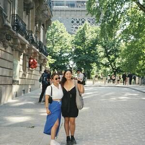 Meet your Posher, Ema